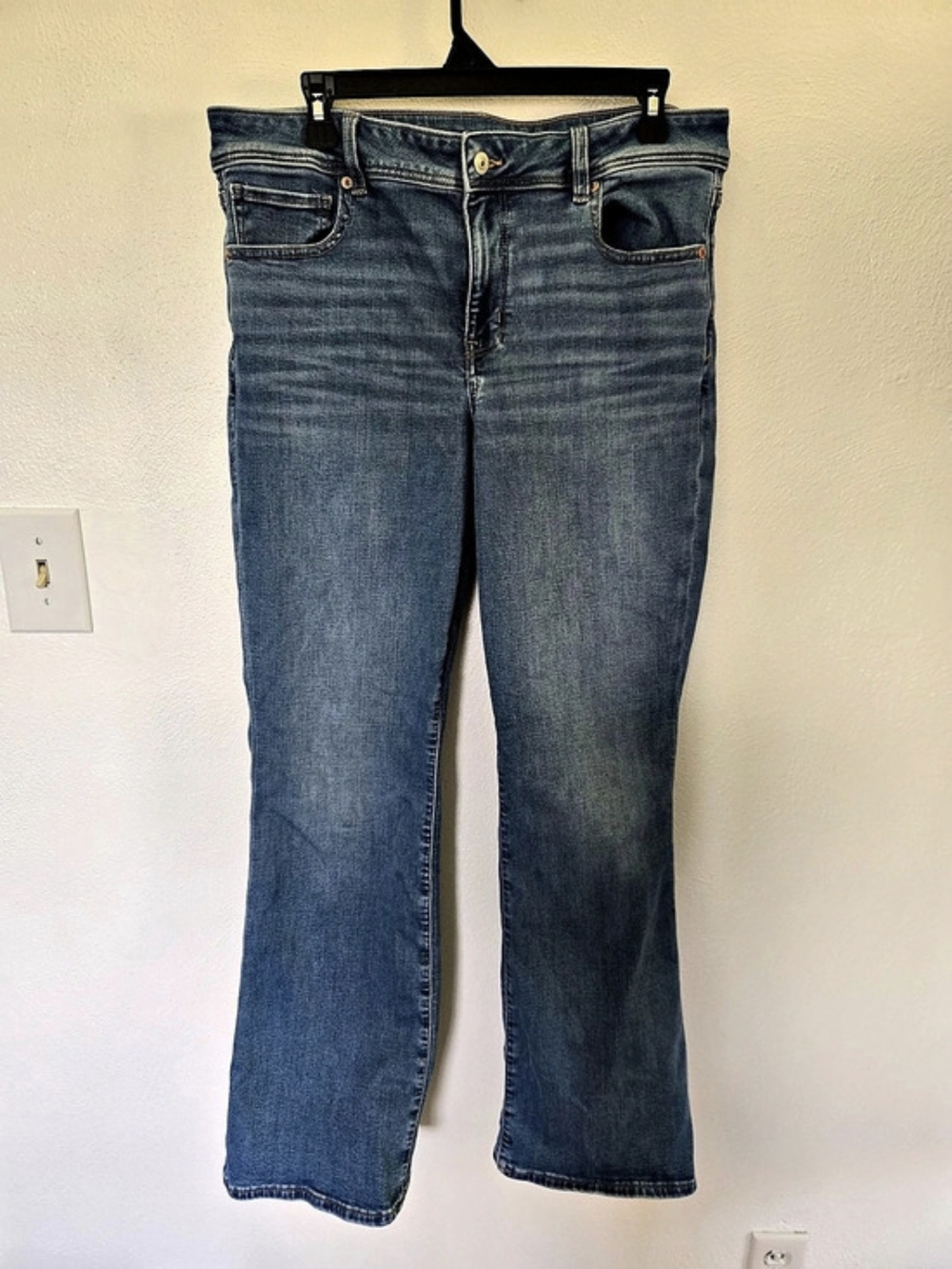 American Eagle Next Level Strtch Kick Boot Cut Jeans Size 14